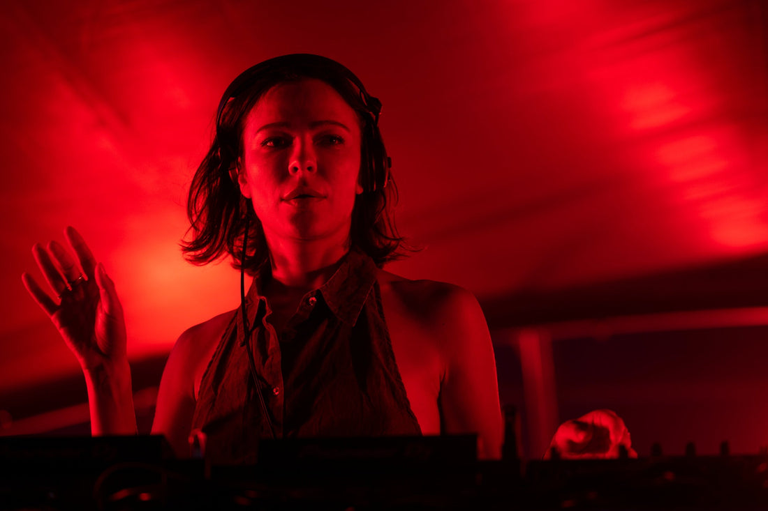 Új klubfókuszú label: Nina Kraviz bemutatta a treats-et