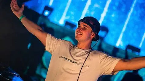 John Summit: Ibiza, album, következő szint