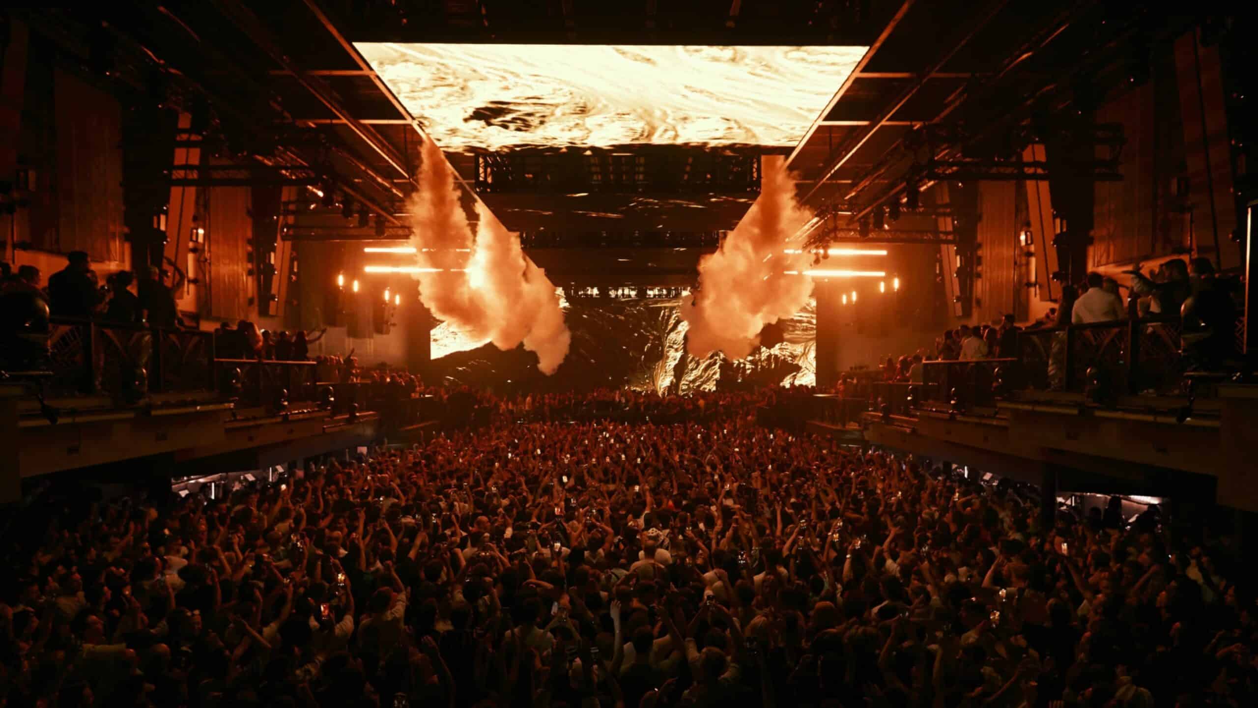 Történelmi éjszaka Ibizán: Carl Cox és David Guetta együtt az UNVRS-ben